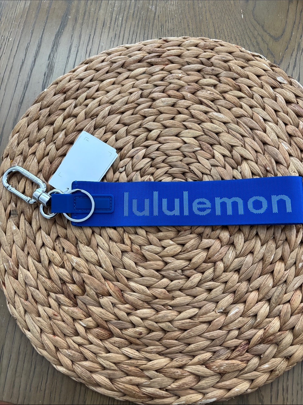 lululemon blue woven key lanyard with metal clip